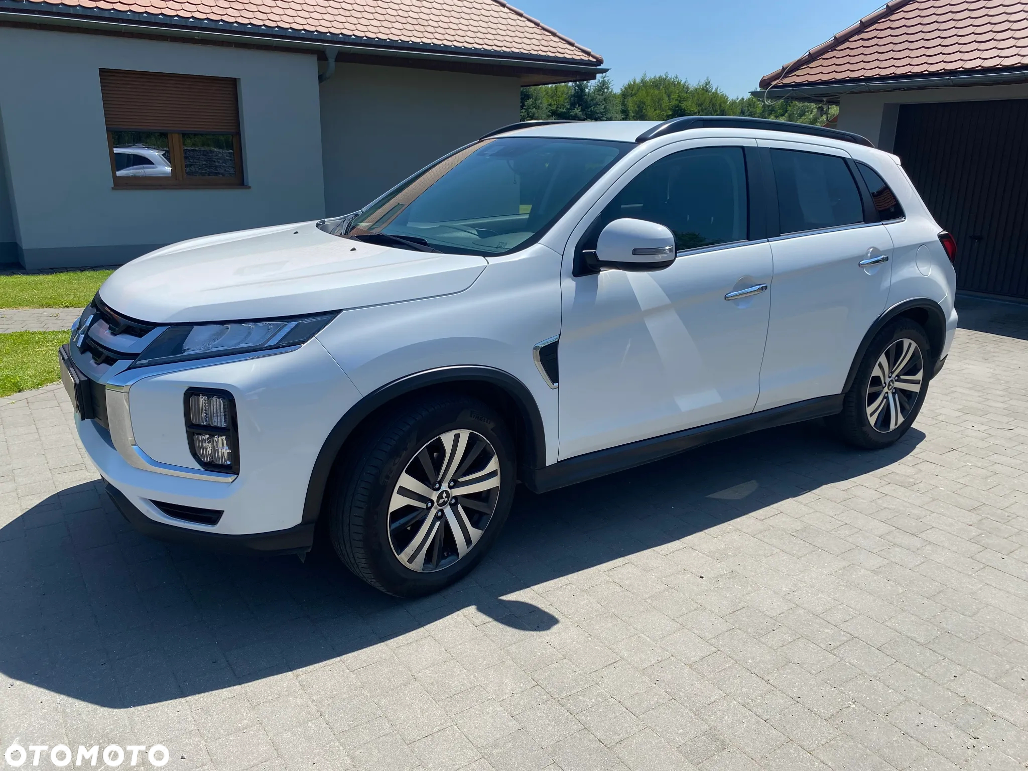 Mitsubishi ASX - 3