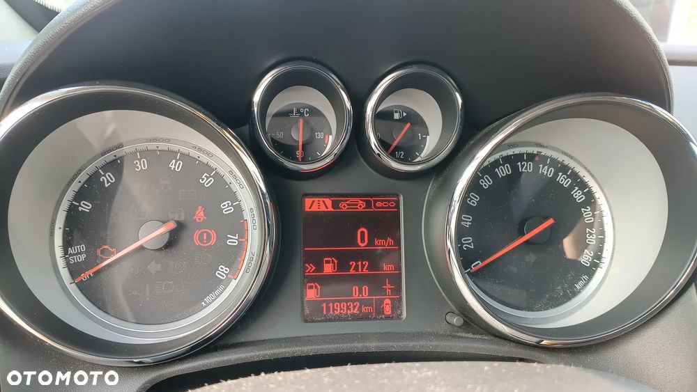 Opel Astra IV GTC 1.6 T SIDI Enjoy S&S - 7