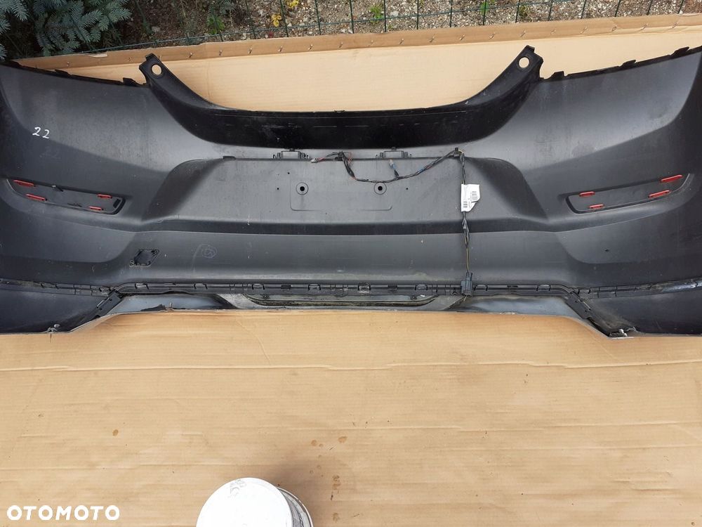 Zderzak tylny Volvo C30 09-13r. 31214651.R-Design. - 5