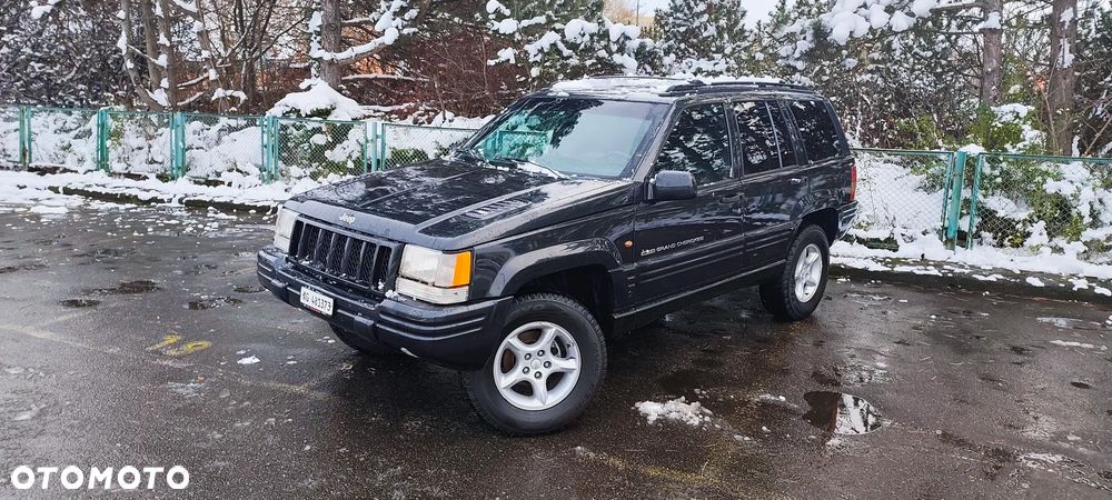 Jeep Grand Cherokee - 11