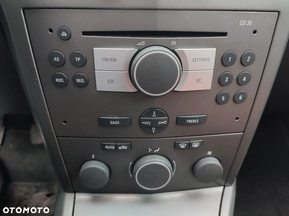 Opel Astra 1.4 Comfort / Cool - 29