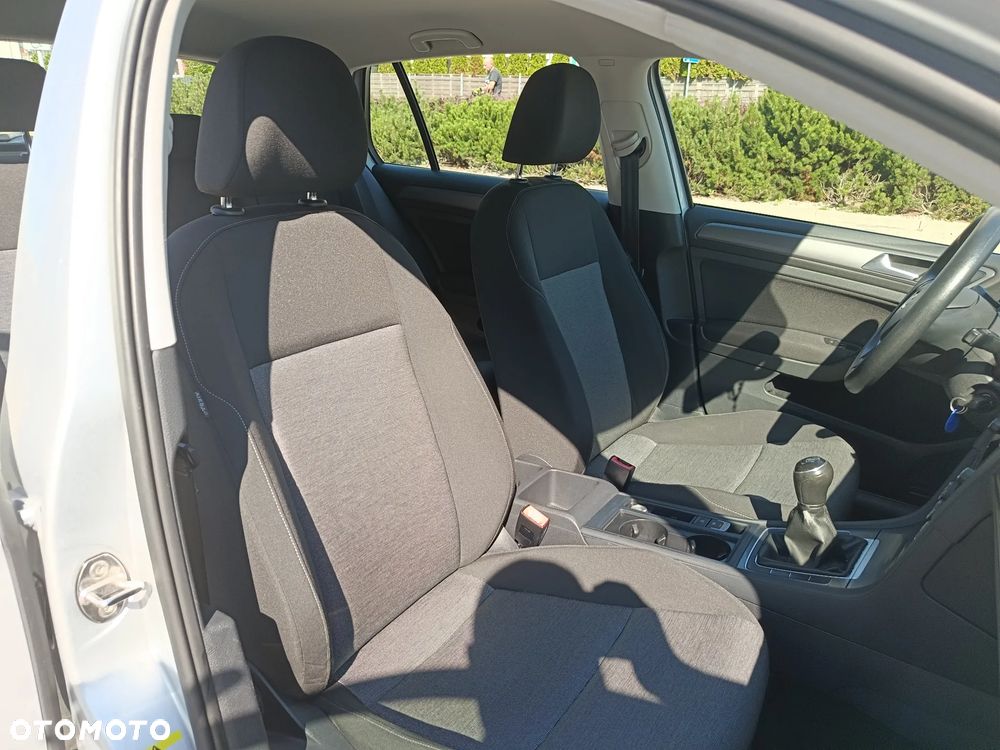 Volkswagen Golf 1.6 TDI BlueMotion Technology Trendline - 11
