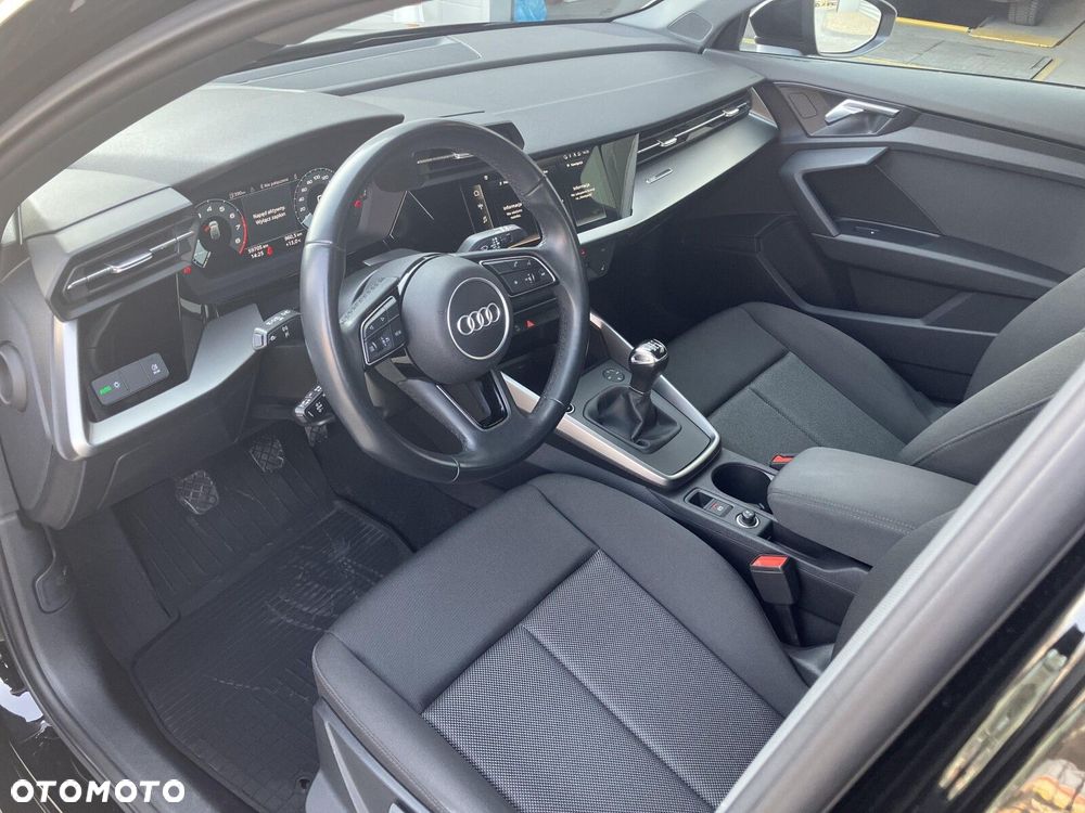 Audi A3 Sportback 30 TFSI - 10