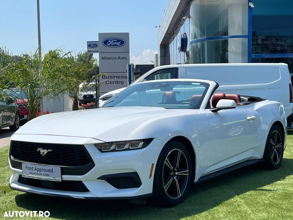 Ford Mustang - 2