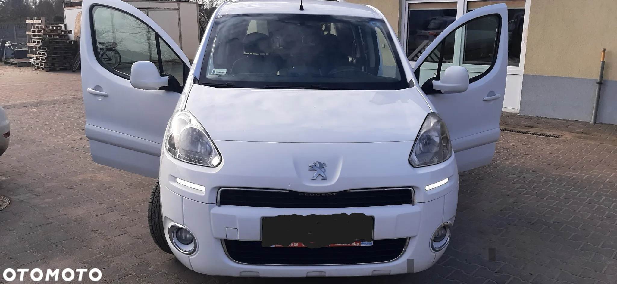 Peugeot Partner 1.6 HDi Active - 9