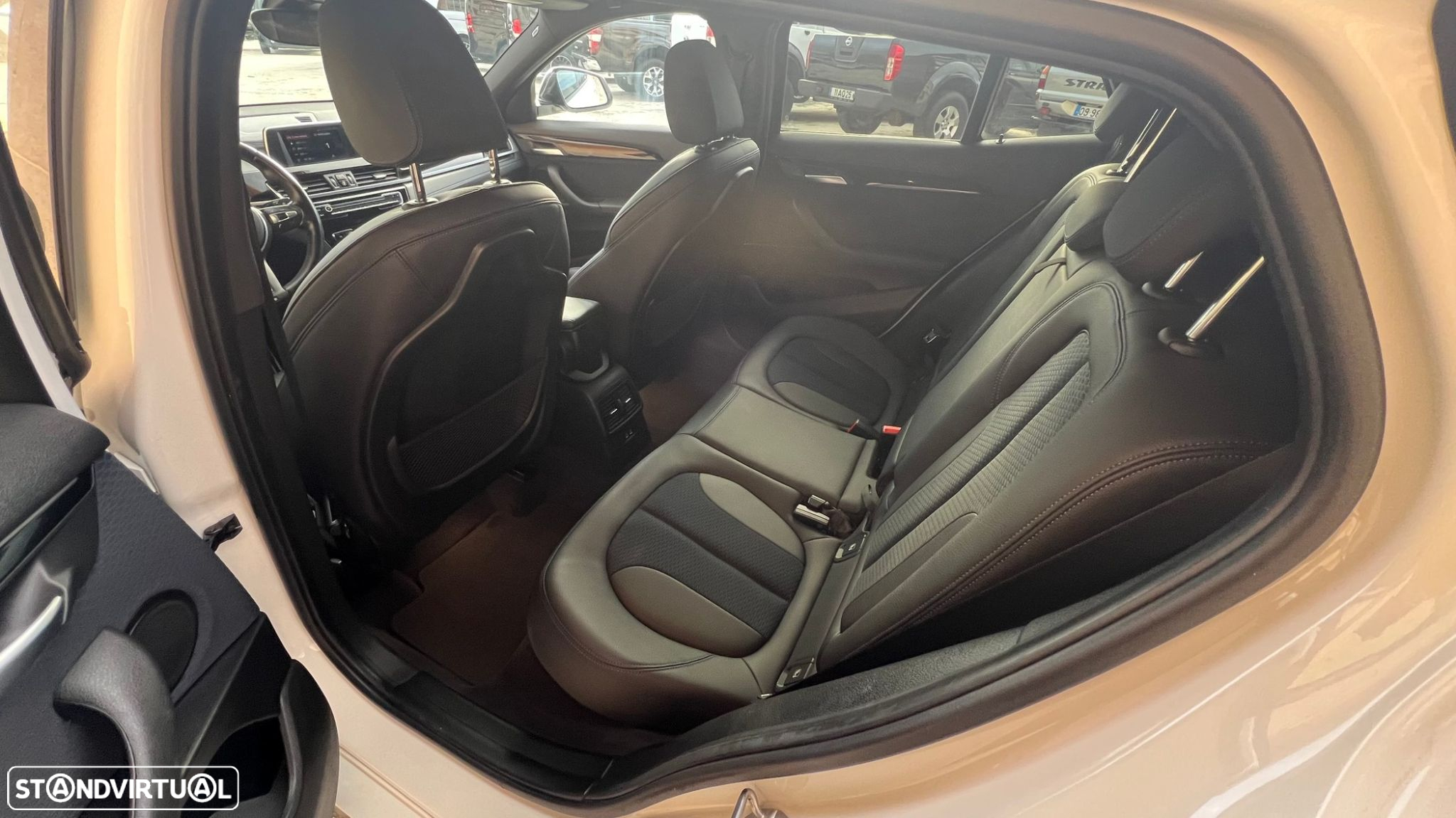 BMW X2 16 d sDrive Auto Pack 50 anos M - 6