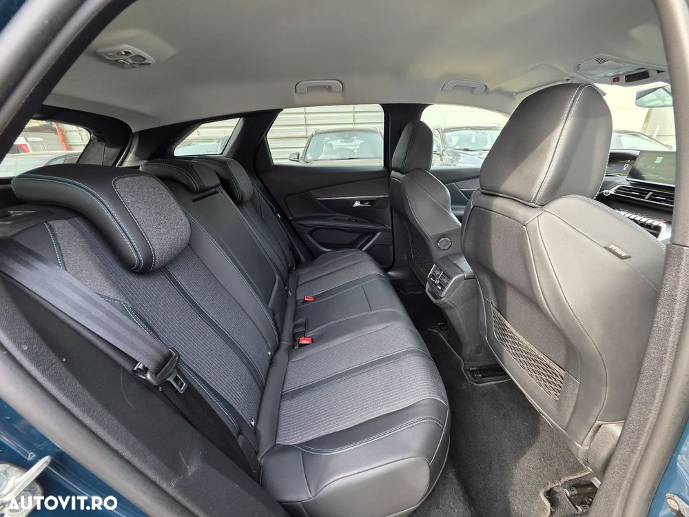 Peugeot 3008 225 e-EAT8 GT Pack - 18