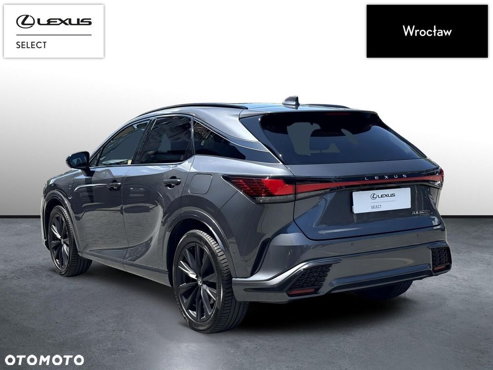 Lexus RX - 4