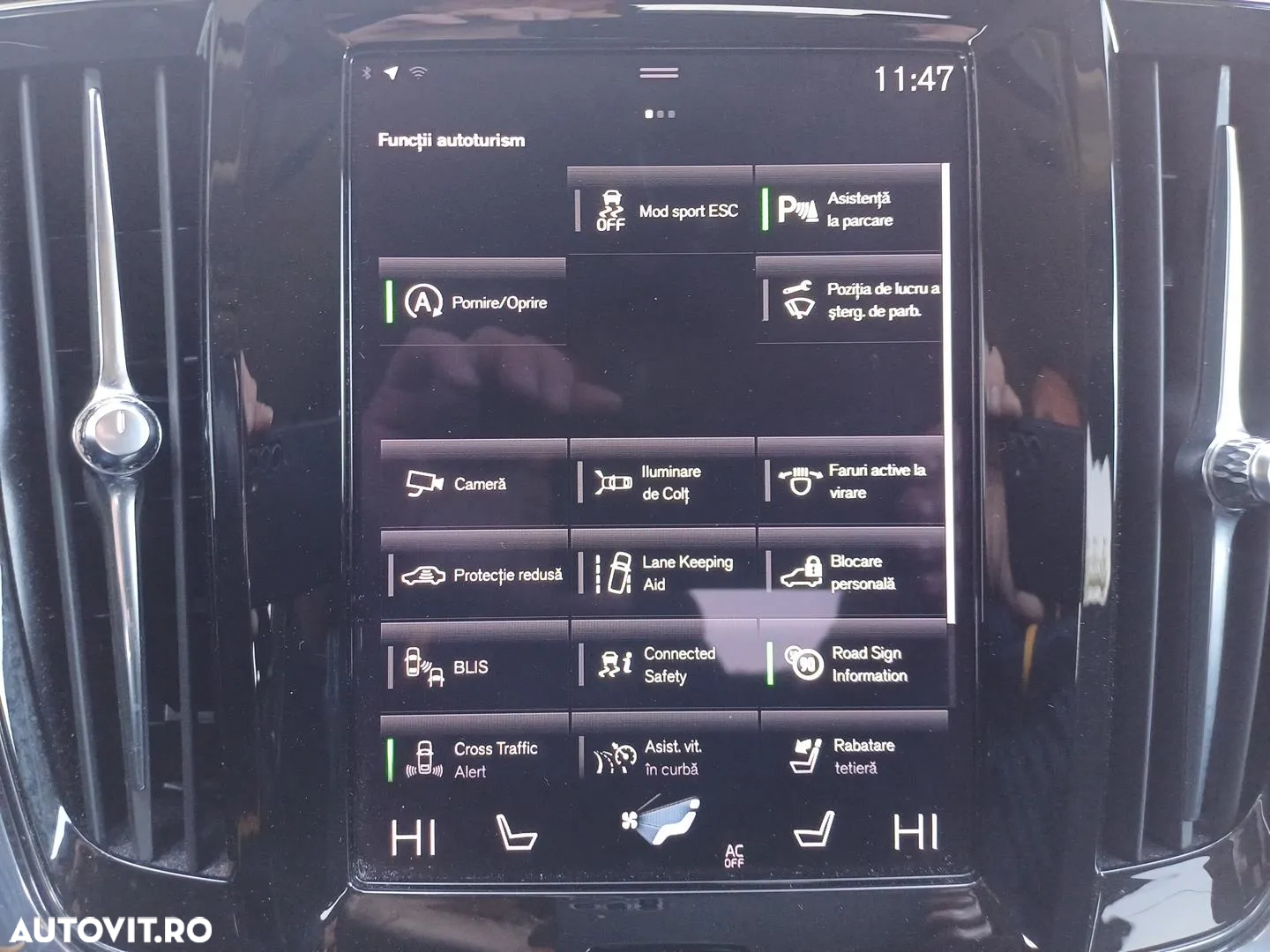 Volvo S90 - 16