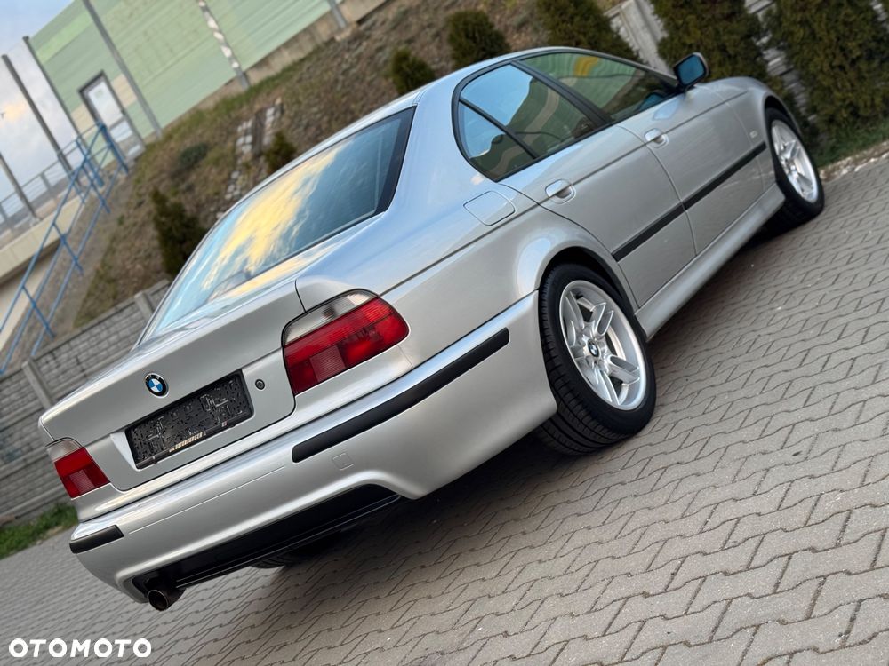 BMW Seria 5 - 16