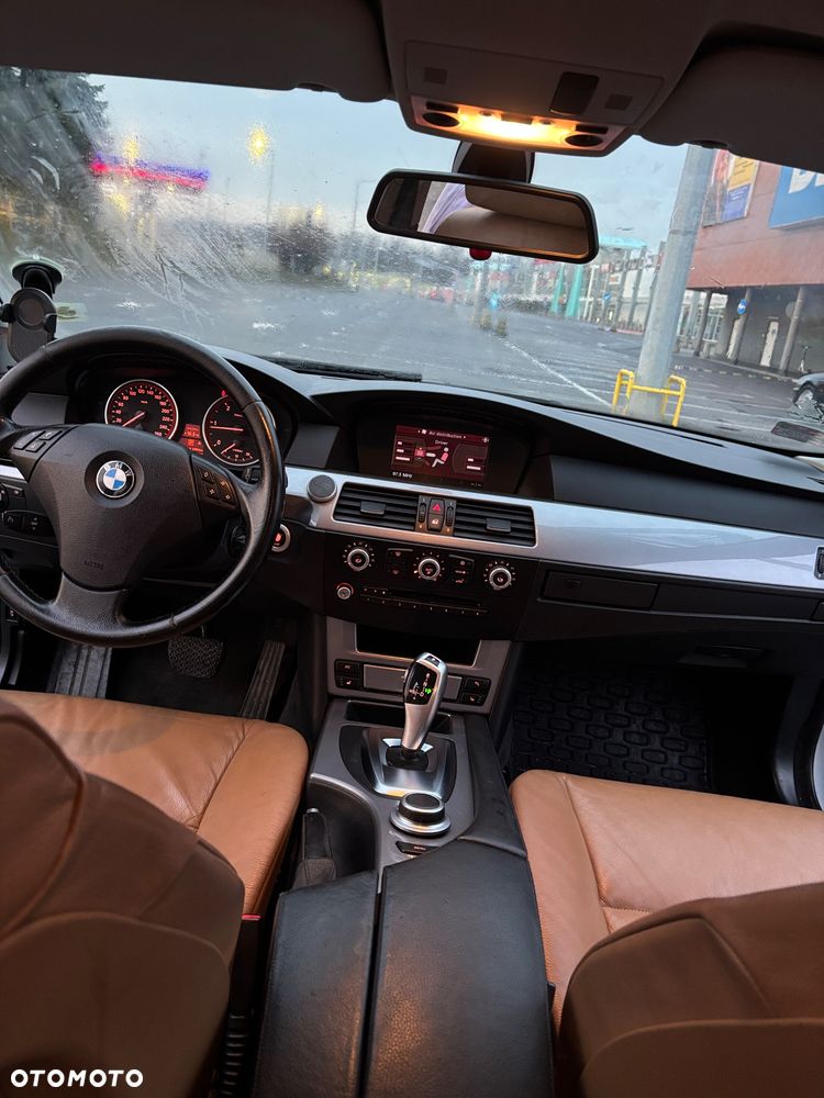 BMW Seria 5 - 18