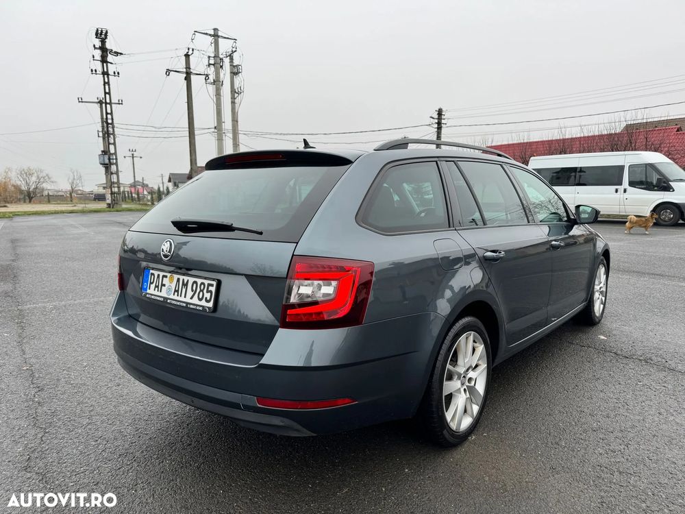 Skoda Octavia - 3