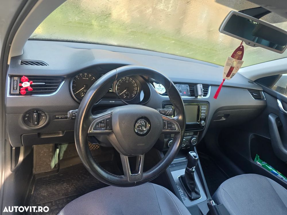 Skoda Octavia 1.6 TDI Green tec DSG Edition - 10