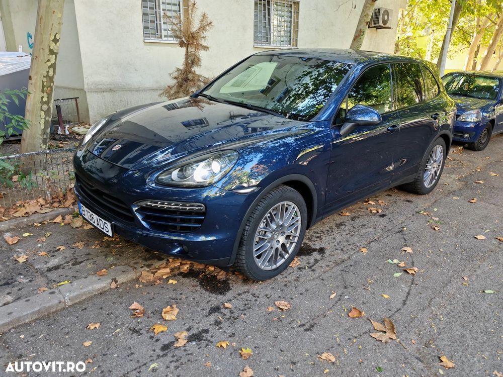 Porsche Cayenne 3.0 L V6 - 1