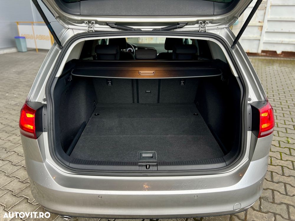 Volkswagen Golf 1.2 TSI Trendline - 12