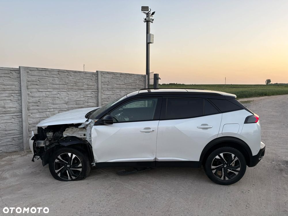 Peugeot 2008 PureTech 130 GT - 29