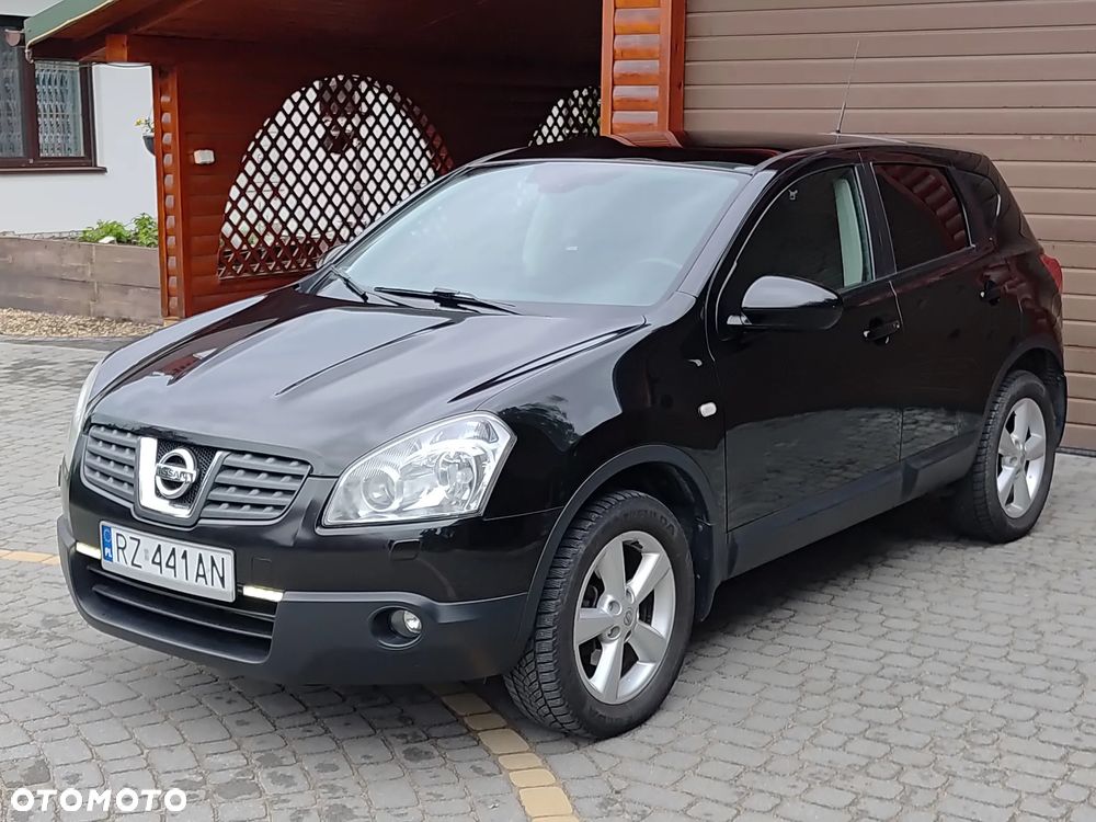 Nissan Qashqai 2.0 dCi 4x4 Tekna - 3