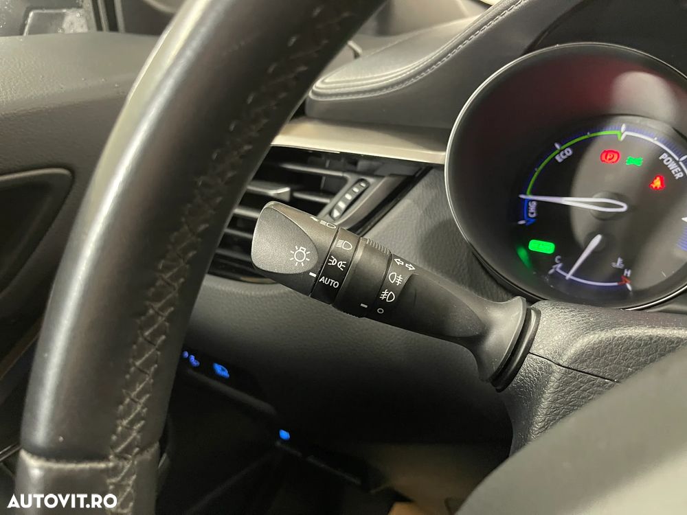 Toyota C-HR 1.8 HSD 4x2 CVT C-enter - 20