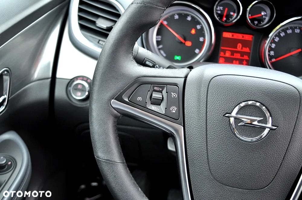 Opel Mokka 1.6 CDTI Cosmo S&S - 29