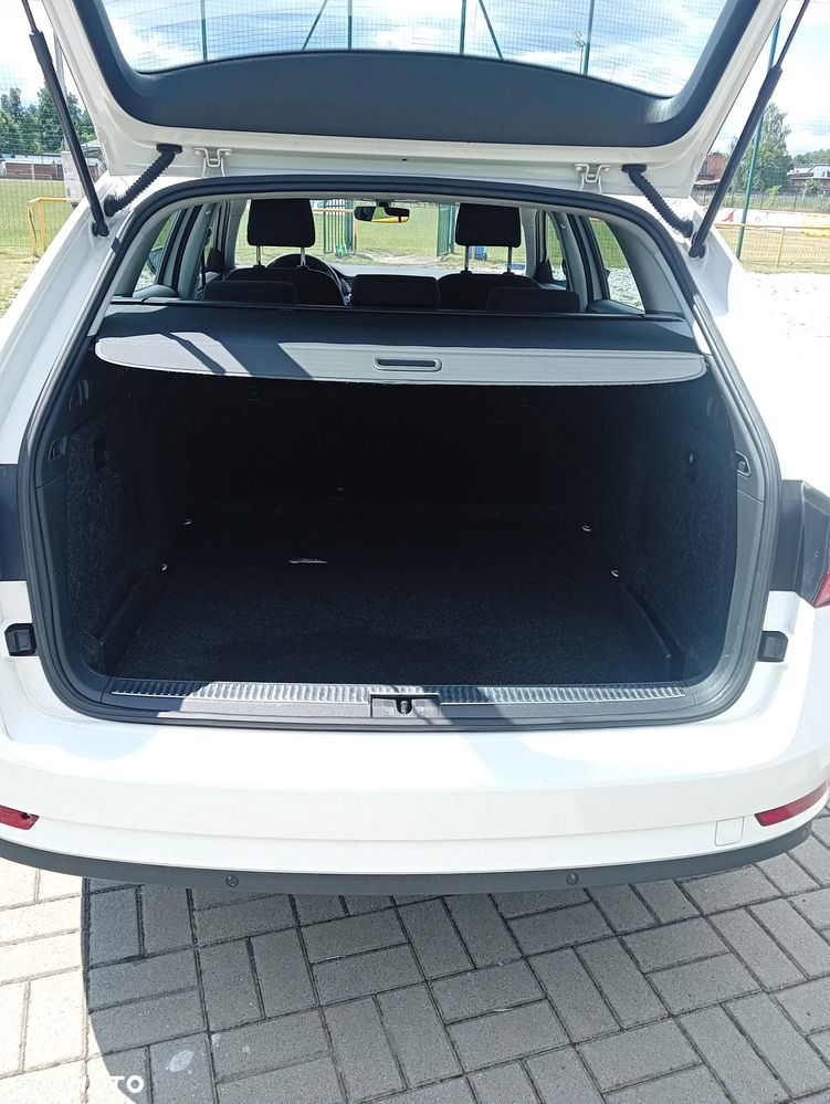 Skoda Superb 1.6 TDI Active - 15