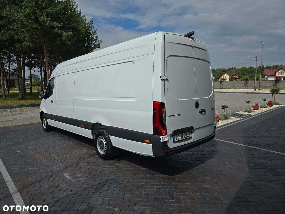 Mercedes-Benz SPRINTER 319 3.0 V6 190KM 60 Tyś km LONG 4,80cm Długi BOGATA OPCJA WYPOSAŻENIA KAMERA FUL LED HIGH PERFORMANCE MBOX 7 cala SEDZENIE KIEROWCY KOMFORTOWE TEMPOMAT AKTYWNY SALON PL STAN NOWY NOWY NOWY SERWIS ASO DO OSTATNIEGO Km - 12
