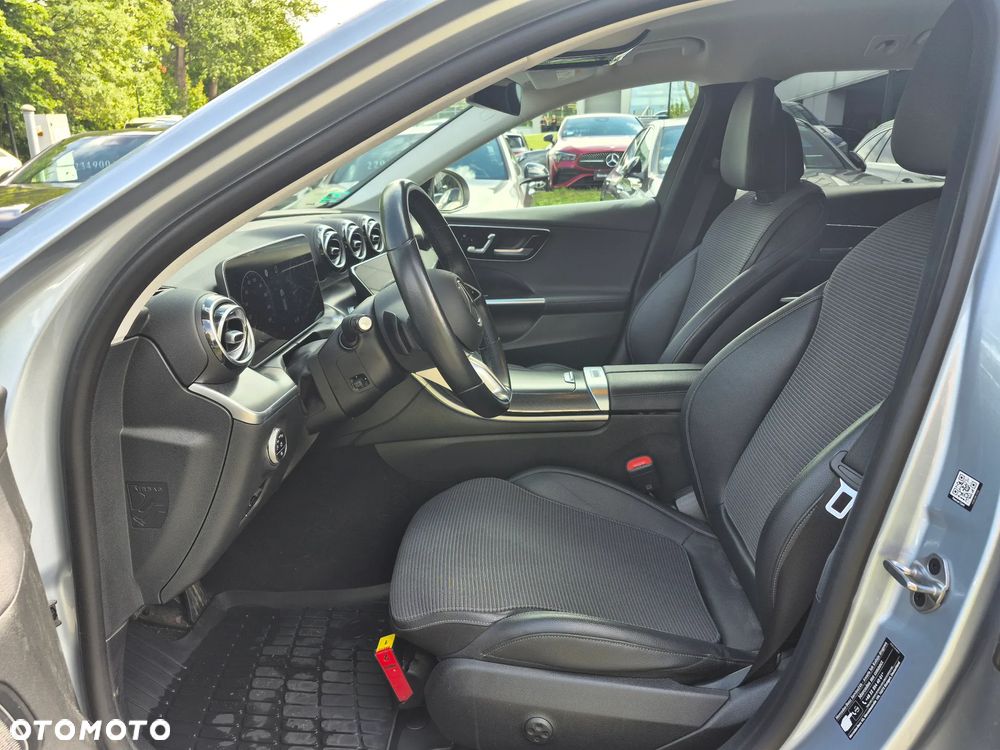 Mercedes-Benz Klasa C 220 d 9G-TRONIC - 11