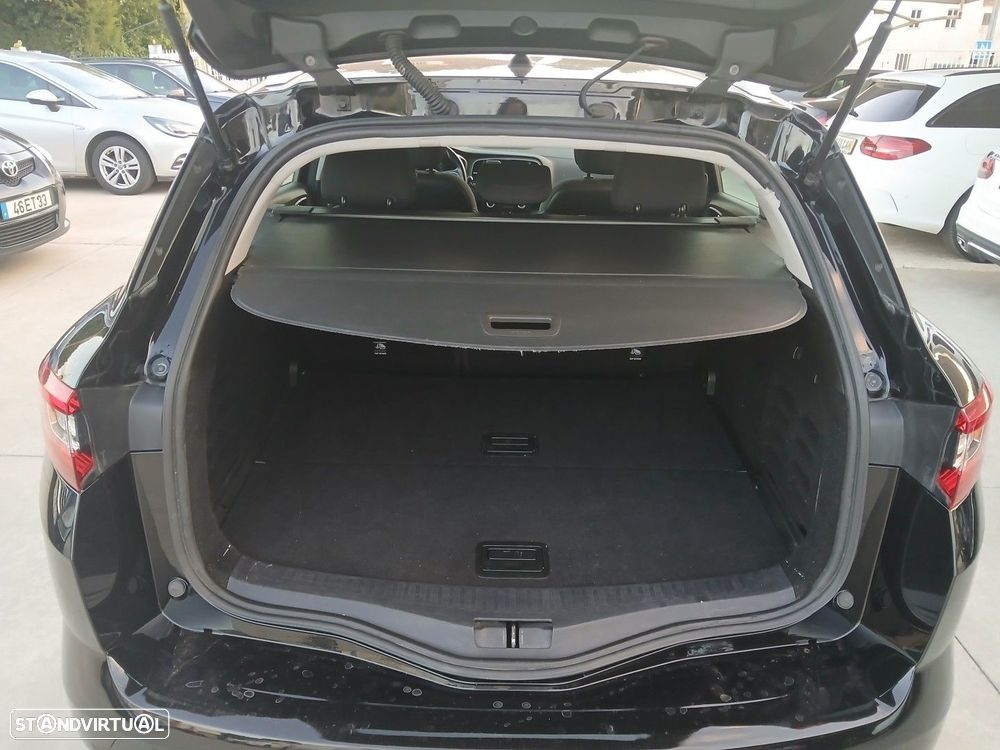 Renault Mégane 1.5 Blue dCi Zen - 10