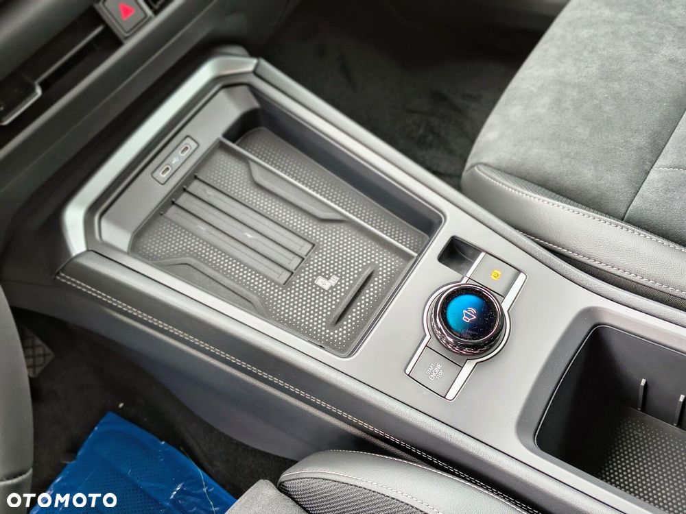 Volkswagen T-Roc - 14