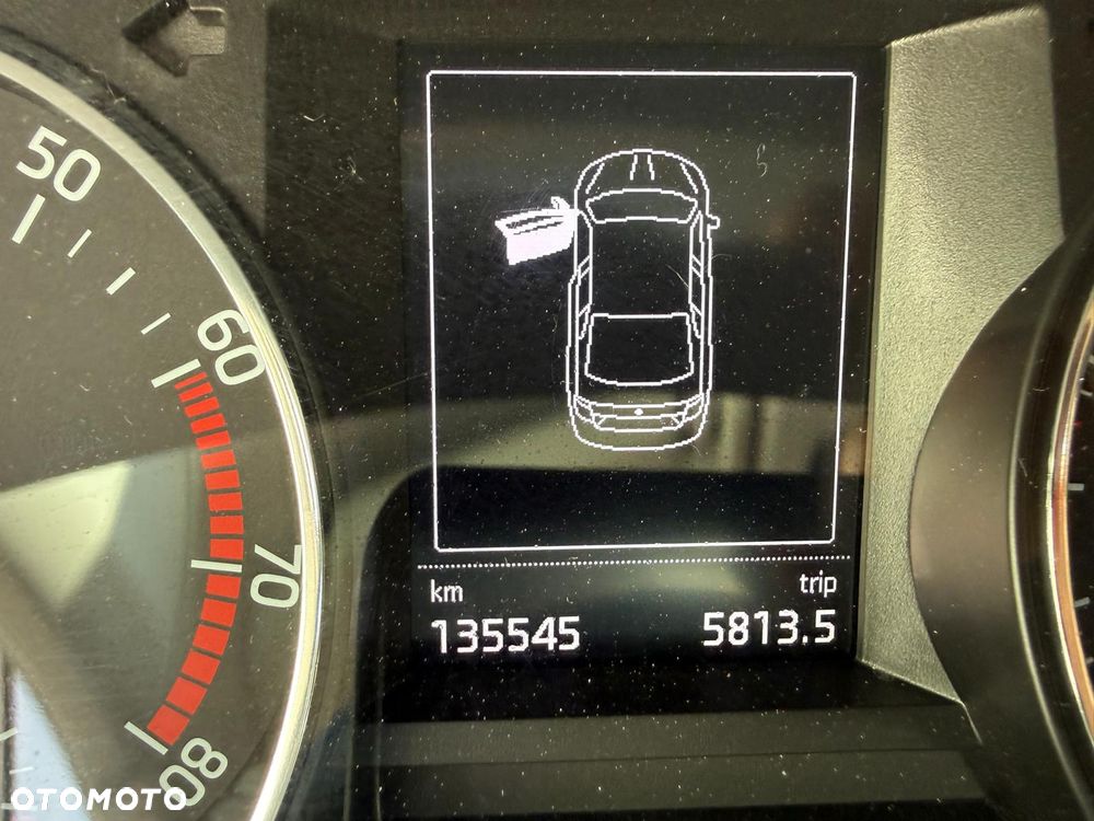 Skoda RAPID 1.2 TSI Ambition - 8