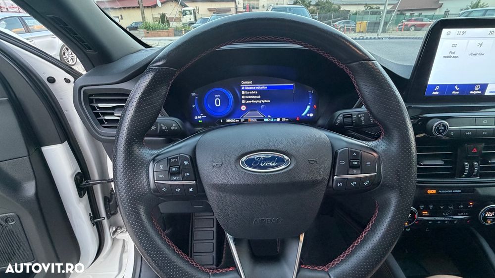 Ford Kuga - 26
