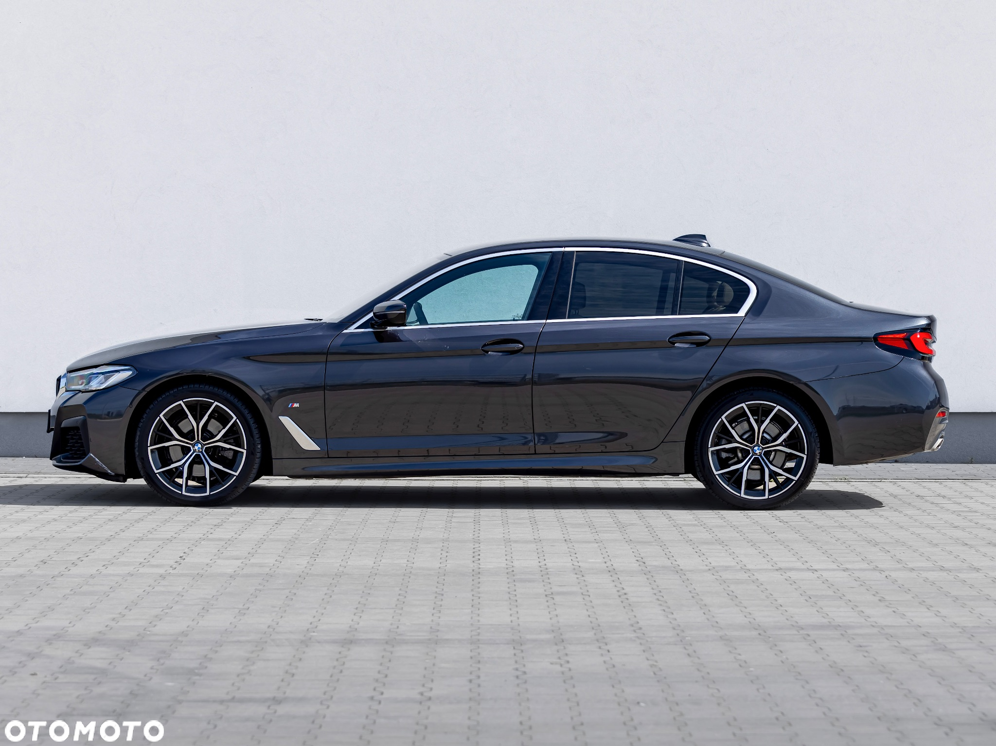 BMW Seria 5 520d xDrive M Sport sport - 15