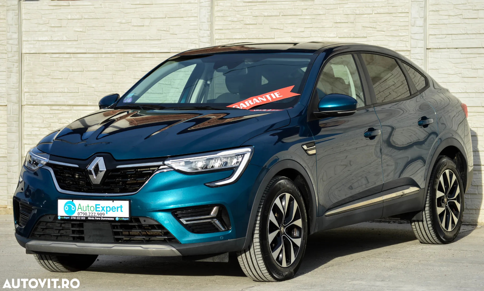 Renault Arkana E-TECH 145 Evolution - 14
