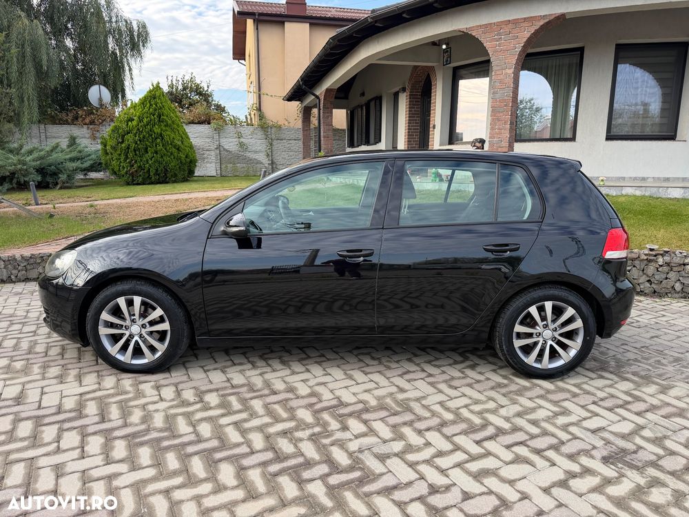 Volkswagen Golf - 9