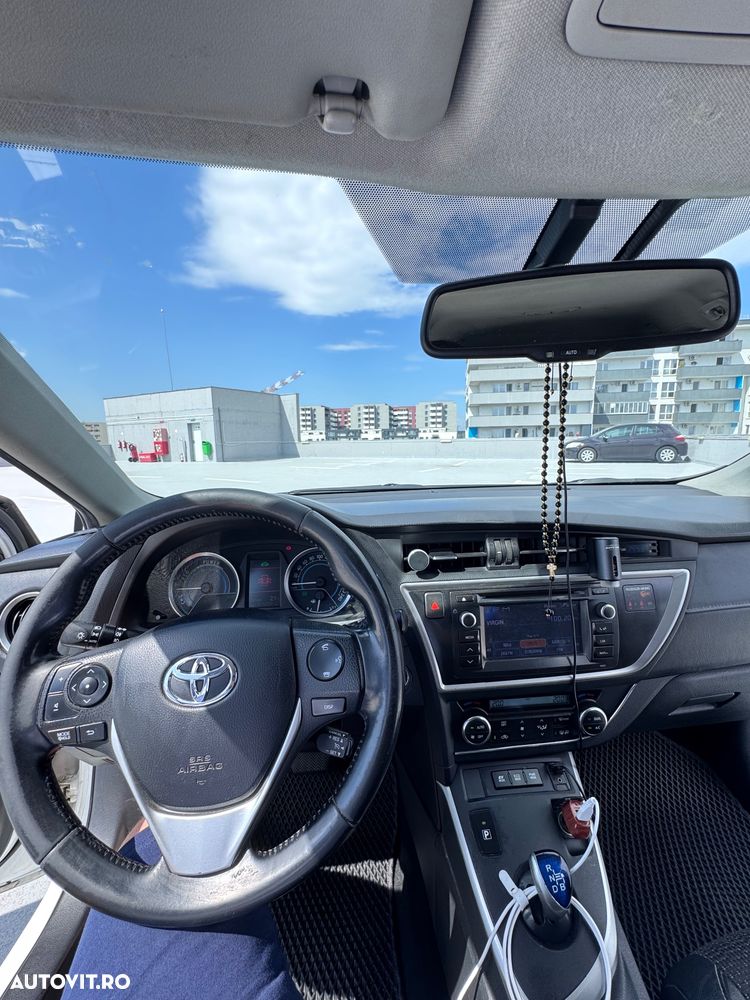 Toyota Auris - 9