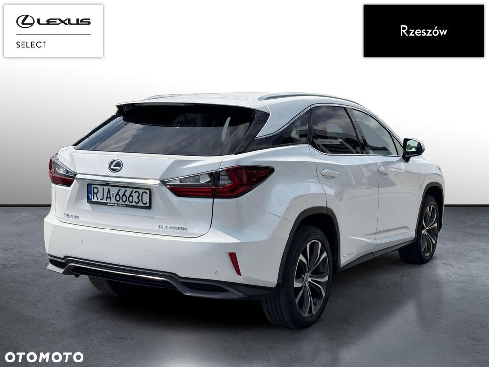 Lexus RX - 5
