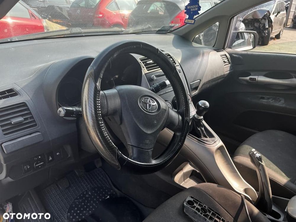 TOYOTA  Auris mechanizm wycieraczek przód - 9
