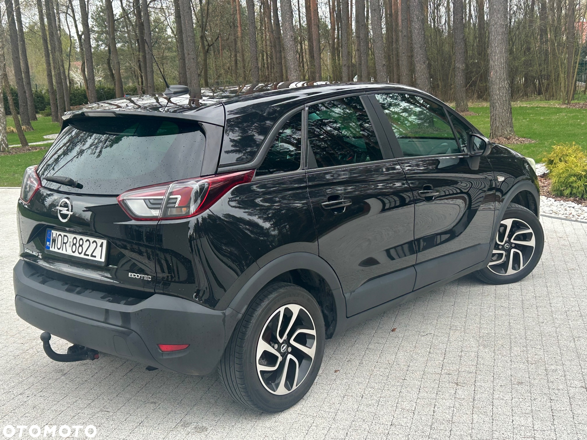 Opel Crossland X - 8