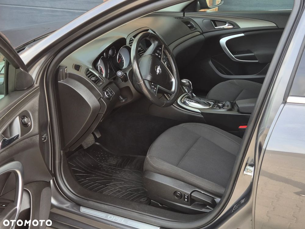 Opel Insignia - 19