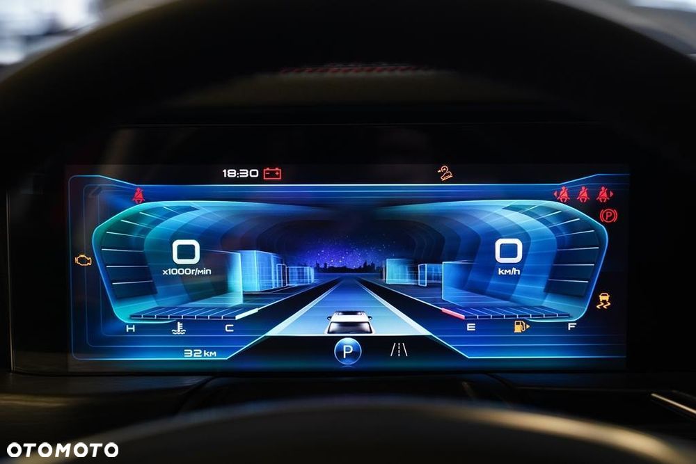 Bestune T77 1.5T Business DCT - 13