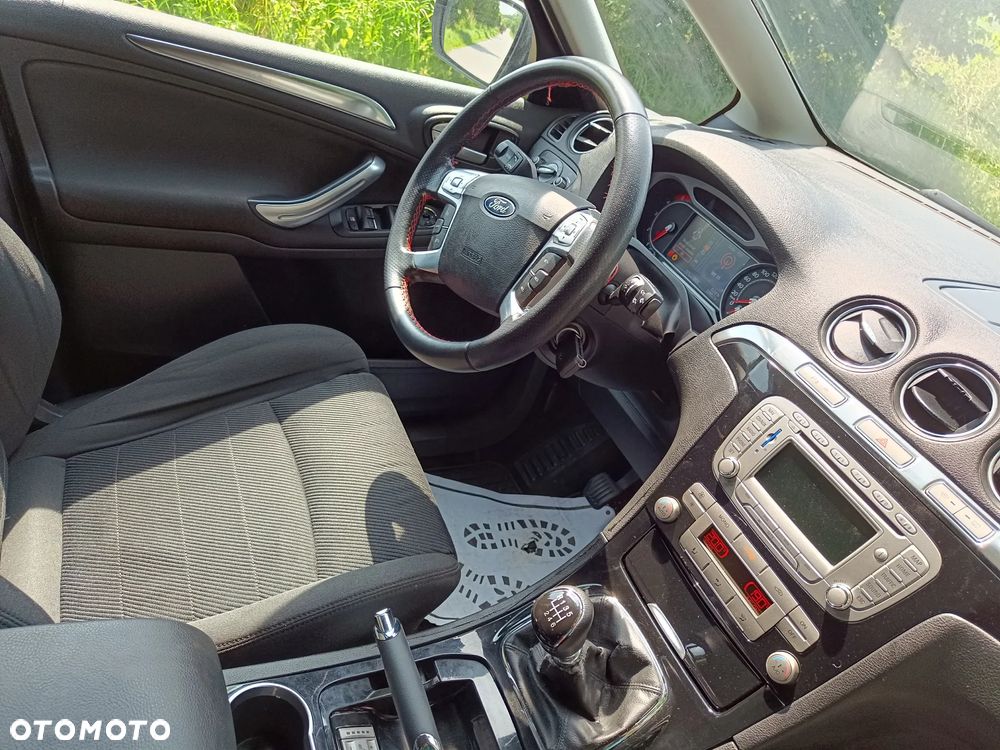 Ford S-Max 2.0 TDCi DPF Titanium - 14