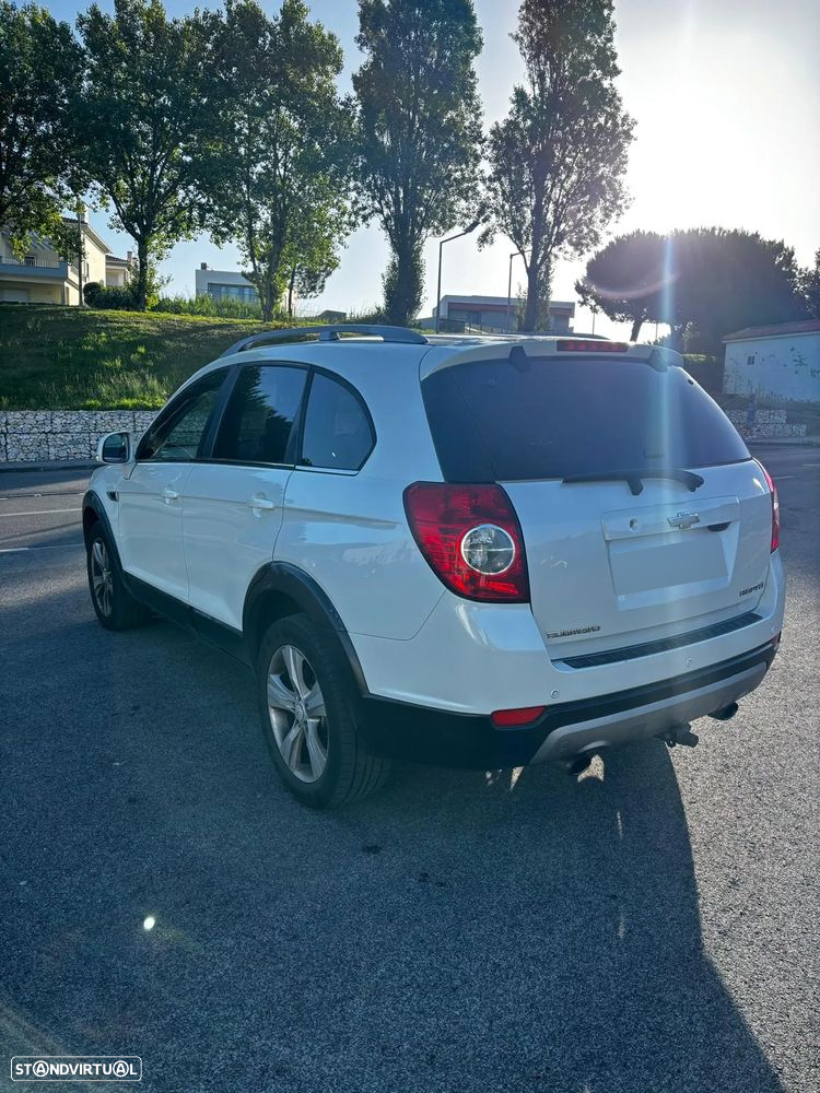 Chevrolet Captiva 2.2 VCDi Seven 7L - 4