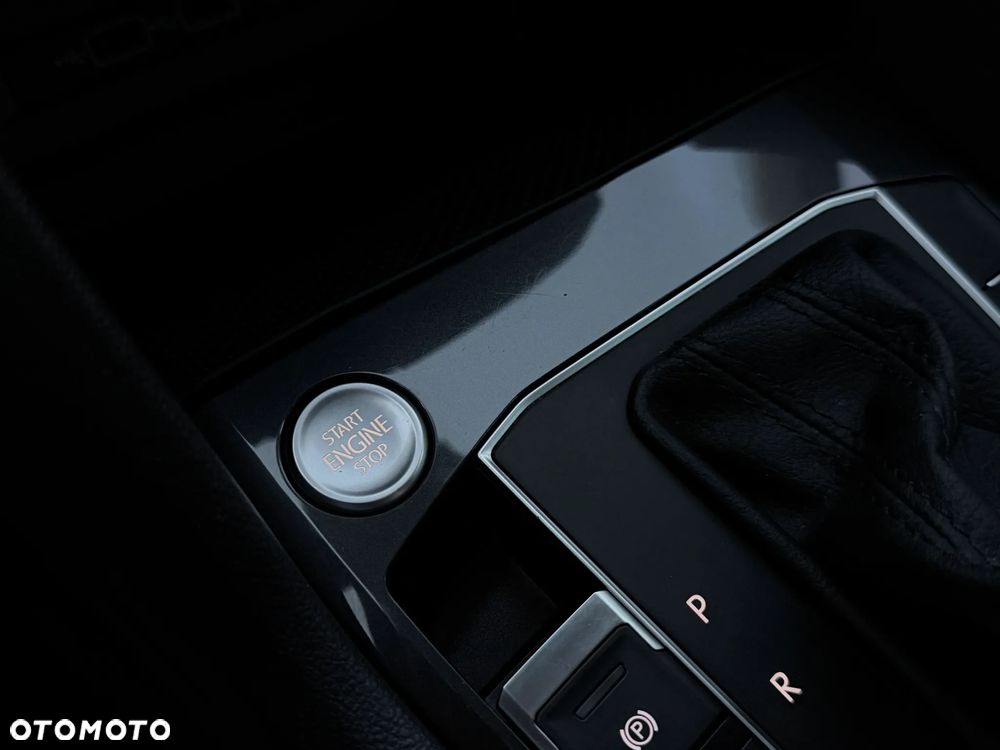 Volkswagen Tiguan - 35
