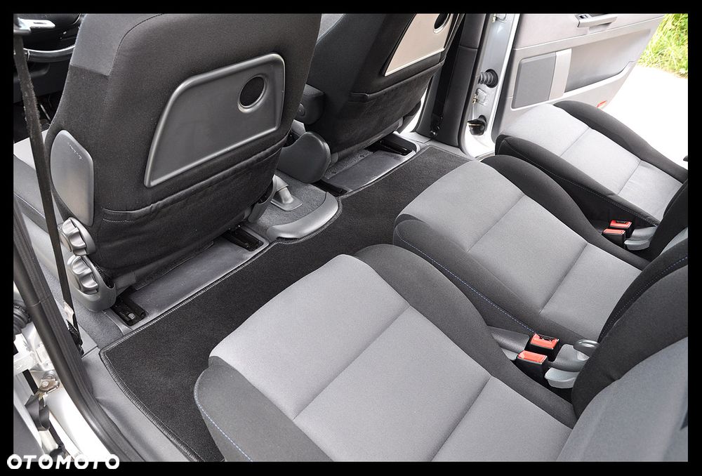 Volkswagen Sharan 2.8 V6 Special - 25