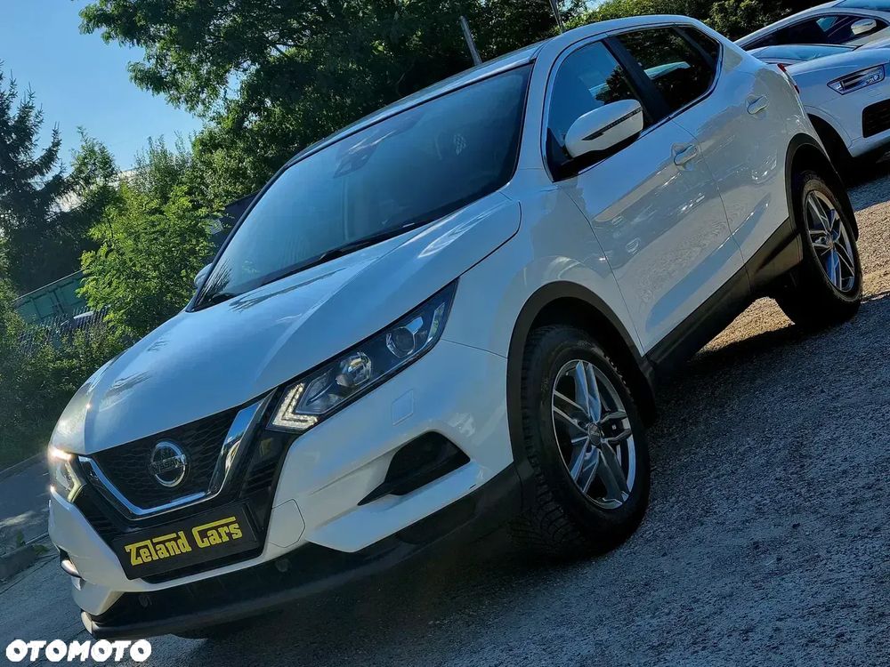 Nissan Qashqai 1.3 DIG-T VISIA - 1