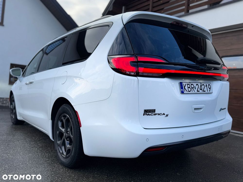 Chrysler Pacifica 2021