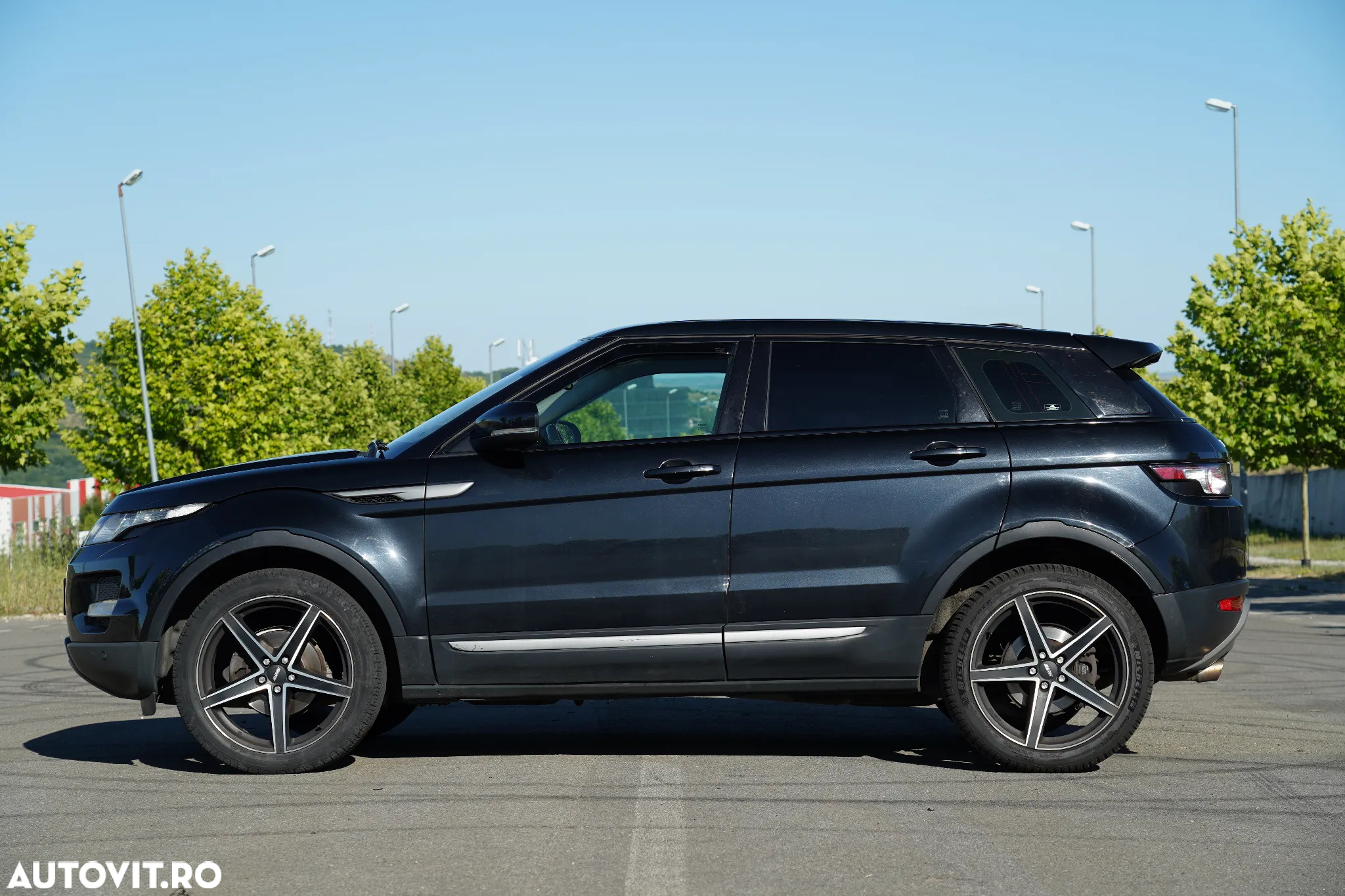 Land Rover Range Rover Evoque - 2