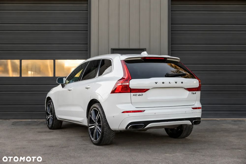 Volvo XC 60 - 4