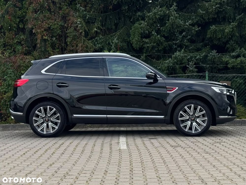 Hongqi HS5 2.0T AWD - 32