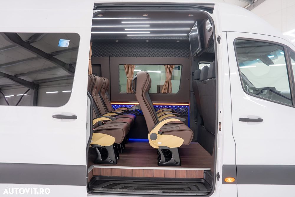 Mercedes-Benz Sprinter - 2