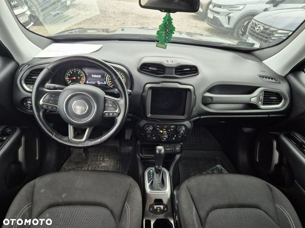 Jeep Renegade - 18